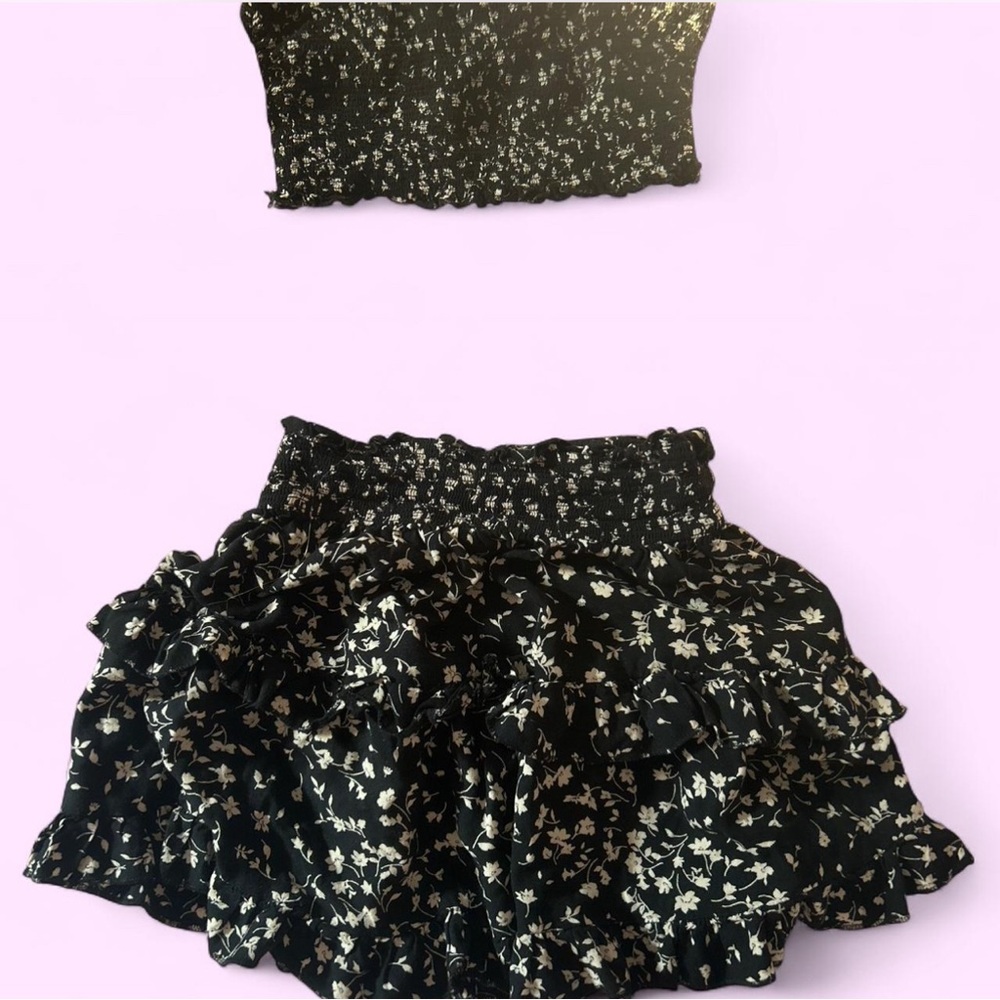 Floral Black and Cream Women's Skirt and tube top set